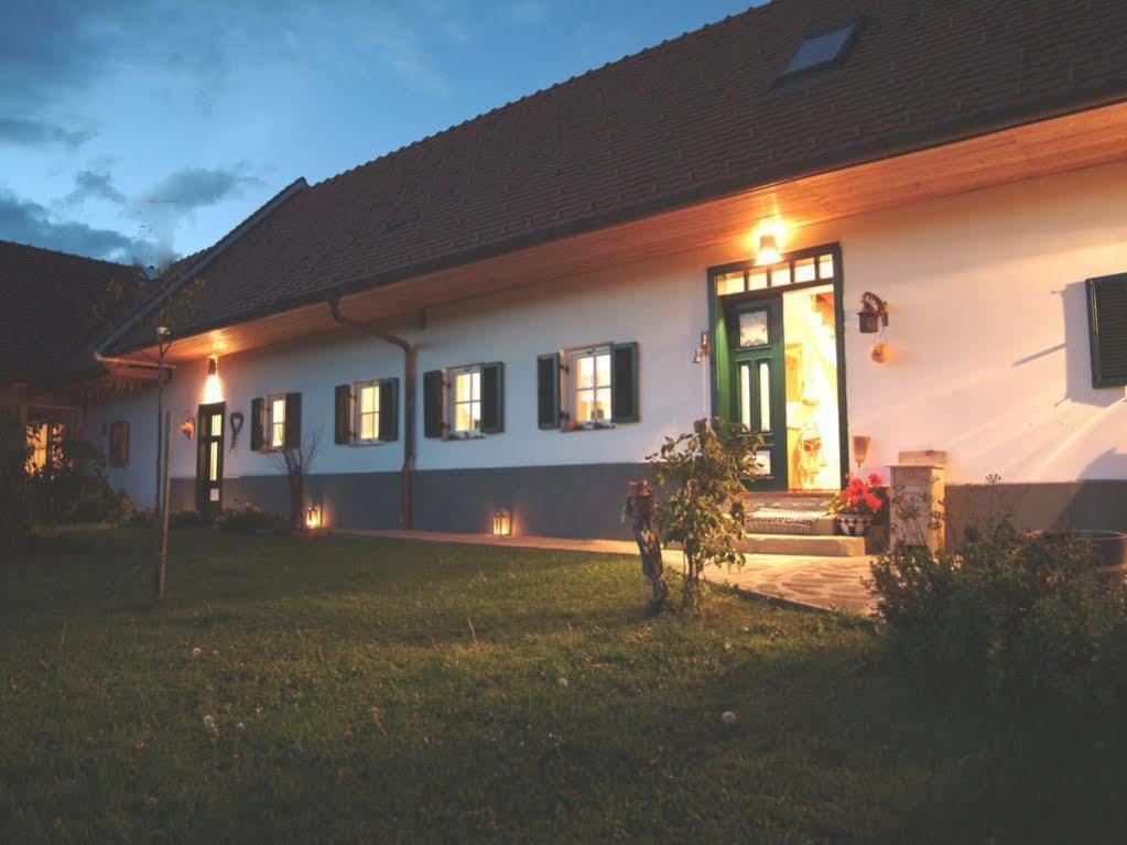 Sonnenhaus Grandl Apartment Фелдбах Екстериор снимка